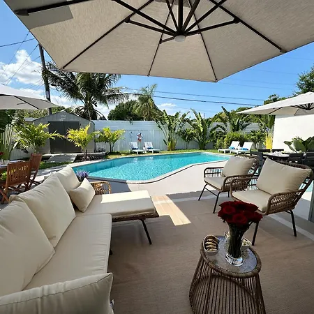 Aquamaria Home - Complete Duplex Villa With Saltwater Pool, Perfect For Groups